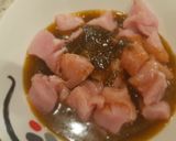 Foto del paso 2 de la receta: Salteado de pechuga de pavo adobada