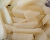صورة لخطوة 3 من وصفة لحم مفور🤩🤤😋 مع تتبيلة بطاطا 🍟