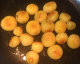 A picture of step 3 of Butter Garlic Potato.