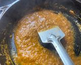 A picture of step 4 of Fish in raw mango curry.