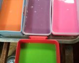 Foto langkah ke 1 dari resep Puding kaca mozaik cup.