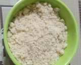 A picture of step 4 of Whole wheat Apple crumble cake.