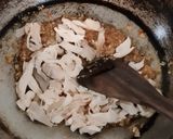 Foto langkah ke 5 dari resep Mi Goreng Jawa.