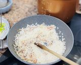 Foto del paso 2 de la receta: Risotto de habas, ajos tiernos y langostinos 🫛 🦐 🫛