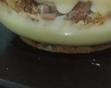Foto langkah ke 5 dari resep Esclair Regal Dessert Box.