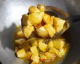 आलू और सोयाबीन की सब्जी (Aloo aur soyabean ki sabzi recipe in Hindi) रेसिपी चरण 1 फोटो