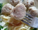 Foto langkah ke 3 dari resep (13.1) Bakso Sapi Kuah ala Susan gracia.