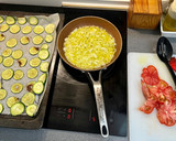 Foto del paso 3 de la receta: Frittata de calabacín con jamón York y queso sin lactosa