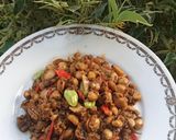 Foto langkah ke 3 dari resep Kerang simping kupas saus tiram pedas manis.