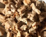 Foto del paso 1 de la receta: Tirabuzones con salsa de pollo 😋