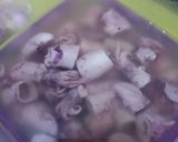 Foto langkah ke 1 dari resep Cumi asin pedas manis bumbu simpel.