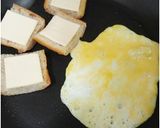 10分鐘煎蛋起司烤比薩_法國麵包大變身的食譜步驟8照片