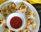 A picture of step 9 of Cheese and corn toast.