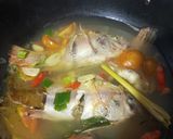 Foto langkah ke 7 dari resep Sup Nila.