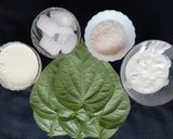 A picture of step 1 of Betel Leaf Lassi (পান পান্না).