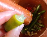 Hình bước làm 4 của món Gỏi Somtam Củ Cải Thuỵ Điển & Ba Khía