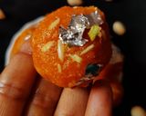 बूंदी के लड्डू (boondi ke ladoo recipe in Hindi) रेसिपी चरण 6 फोटो