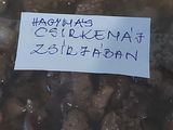 Hagymás csirkemáj zsírjában