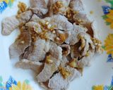 薑蒜末醬料蘸臺灣霜降僧帽肉的食譜步驟4照片