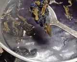 A picture of step 1 of Blue Pea Cranberry Ukdiche Modak.