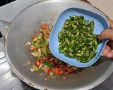Foto langkah ke 3 dari resep Oseng tahu tempe pete pedes.