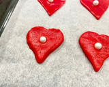 Foto del paso 5 de la receta: Tarta con chocolate blanco “día de los enamorados”