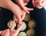 Hình bước làm 6 của món Bánh mì sữa nhân thịt phô mai hoặc mứt dứa