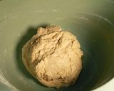 Foto langkah ke 3 dari resep Adonan Dasar Roti Tanpa Ulen Dengan Margarin Tanpa Telur.