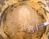 Foto langkah ke 2 dari resep Palm Cheese Cookies.