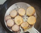 A picture of step 4 of Sweet Potato And Kand Thecha Chaat.
