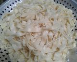 Foto langkah ke 1 dari resep Mie goreng fitri.