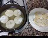 Foto del paso 1 de la receta: Medallones de merluza en salsa marinera