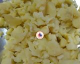 A picture of step 1 of Bhandarewali aloo ki sabzi (Indian Potato Curry).