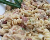 Pikáns csirkés tészta recept fázis 4 fotója
