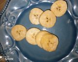 A picture of step 1 of Banana-oat pancakes.