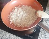 Foto del paso 2 de la receta: "Pasta con Leche"