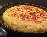 Foto del paso 13 de la receta: Tortilla de patatas con cebolla ("casi" como la de mi madre👸)