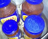 A picture of step 2 of Fresh tomatoes paste.