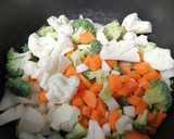 Foto del paso 1 de la receta: Ensalada templada de lentejas