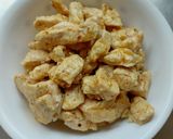 Foto del paso 3 de la receta: Corbatas con pollo en salsa de jitomate