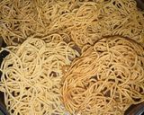 A picture of step 2 of Chinese Bhel.