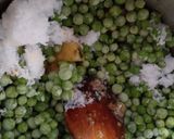 A picture of step 7 of Aromatic Pea & Mint Soup.