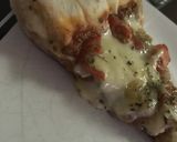Foto del paso 8 de la receta: Pizza con bordes rellenos