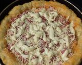 Foto langkah ke 5 dari resep Pizza homemade.