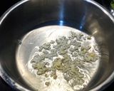 A picture of step 2 of Southern-Style Sour Soup.