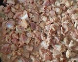 Foto del paso 4 de la receta: Guisado de higaditos y mollejas de pollo