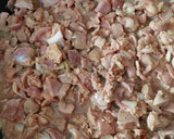 Foto del paso 4 de la receta: Guisado de higaditos y mollejas de pollo