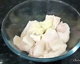 A picture of step 2 of Fish pakoda.