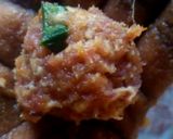 A picture of step 2 of Meat balls.