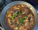 Foto del paso 4 de la receta: Tortelloni especiales de jamón y queso con salsa de champiñones y hongos